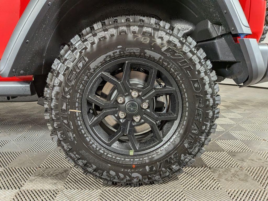new 2026 Jeep Wrangler car, priced at $46,533
