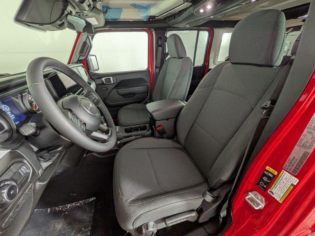 new 2026 Jeep Wrangler car, priced at $46,533