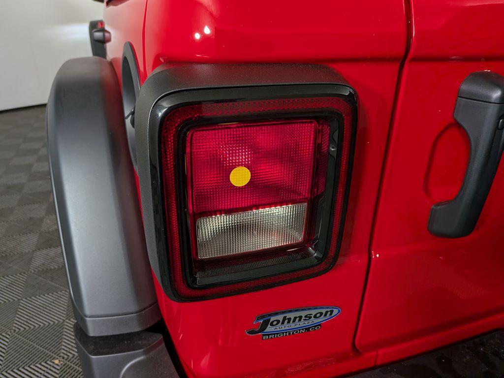 new 2026 Jeep Wrangler car, priced at $46,533