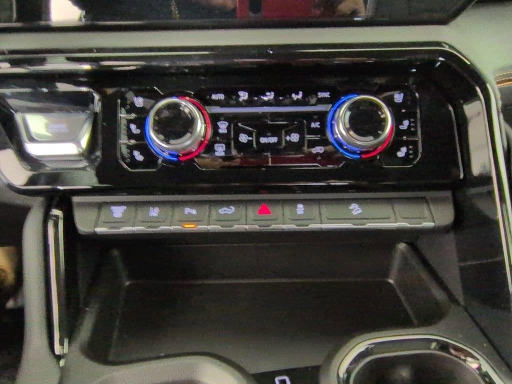 new 2026 GMC Sierra 3500 car, priced at $85,804