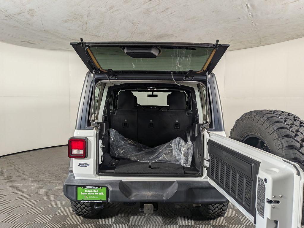 used 2022 Jeep Wrangler Unlimited car, priced at $31,488