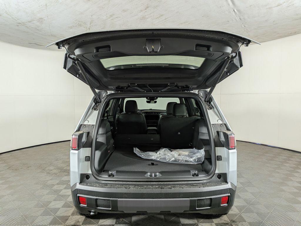 new 2026 Jeep Cherokee car, priced at $39,897