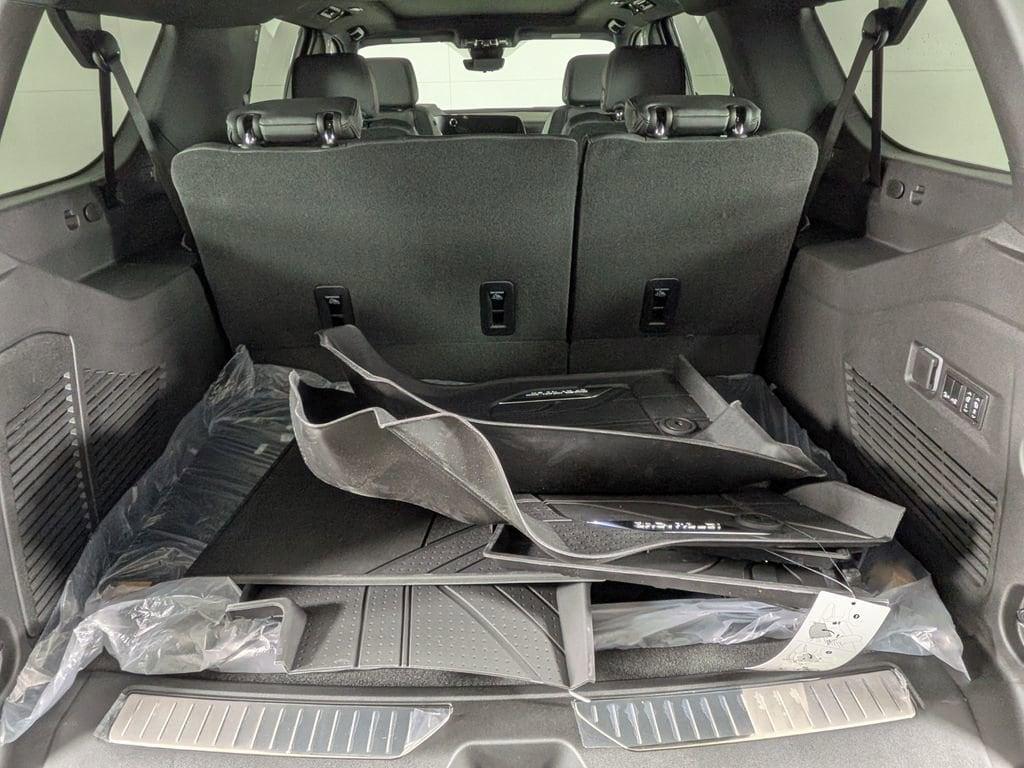 new 2026 Chevrolet Suburban car, priced at $92,584