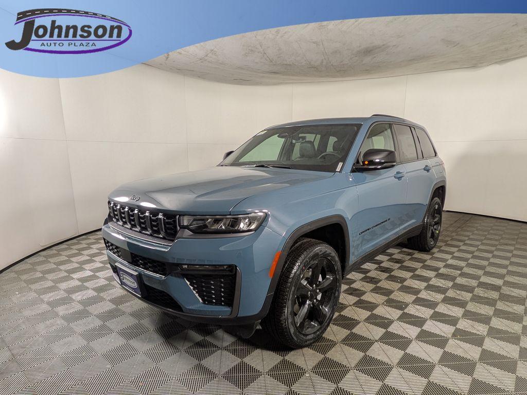 new 2026 Jeep Grand Cherokee car, priced at $47,262