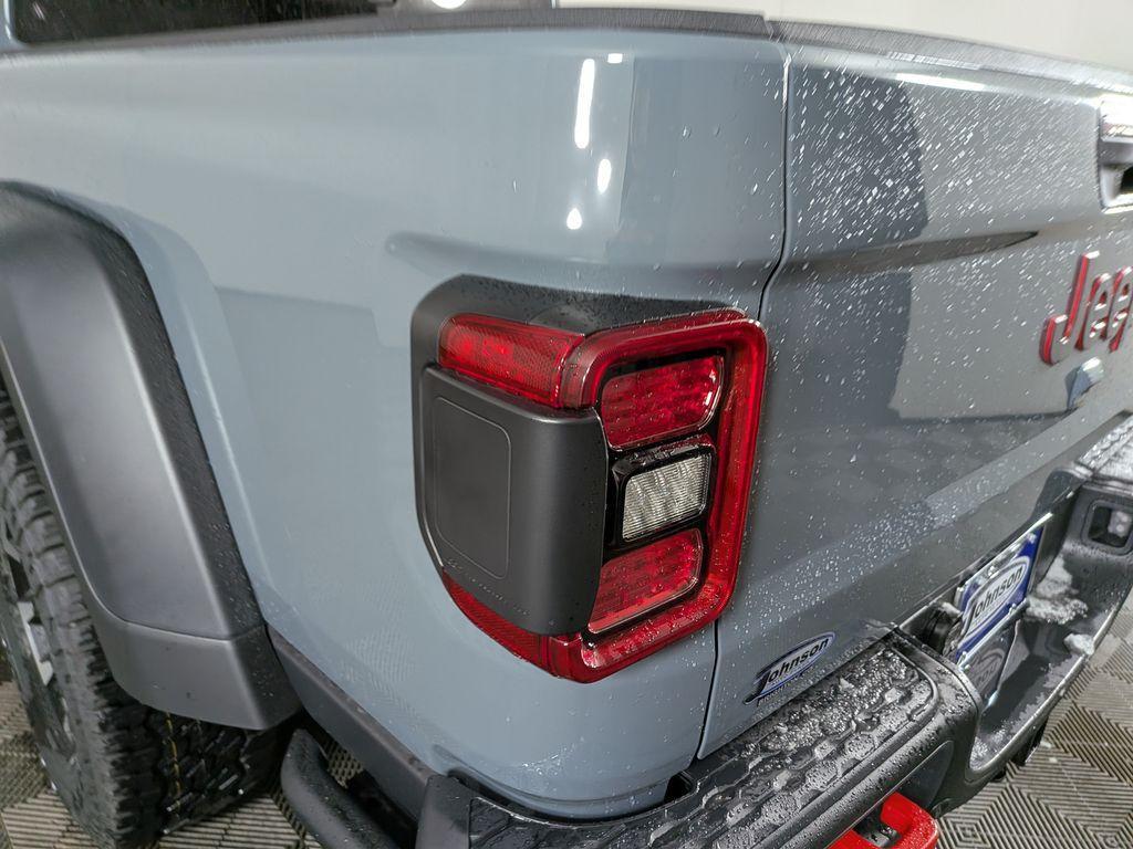 new 2026 Jeep Gladiator car, priced at $62,509