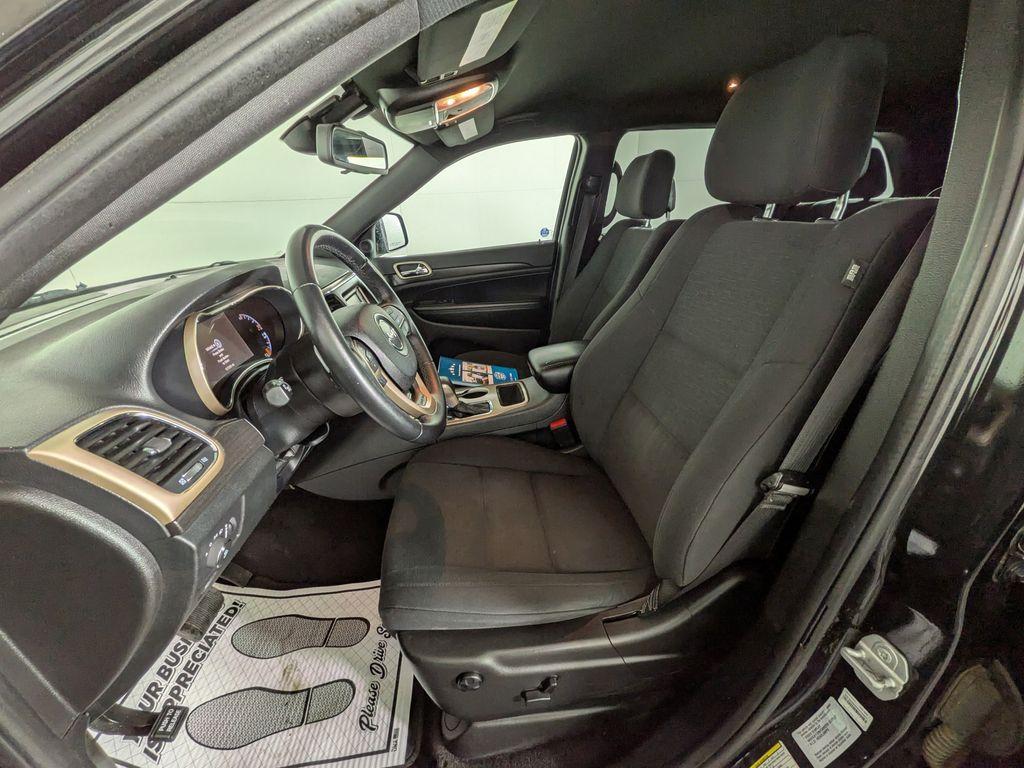 used 2016 Jeep Grand Cherokee car, priced at $10,370