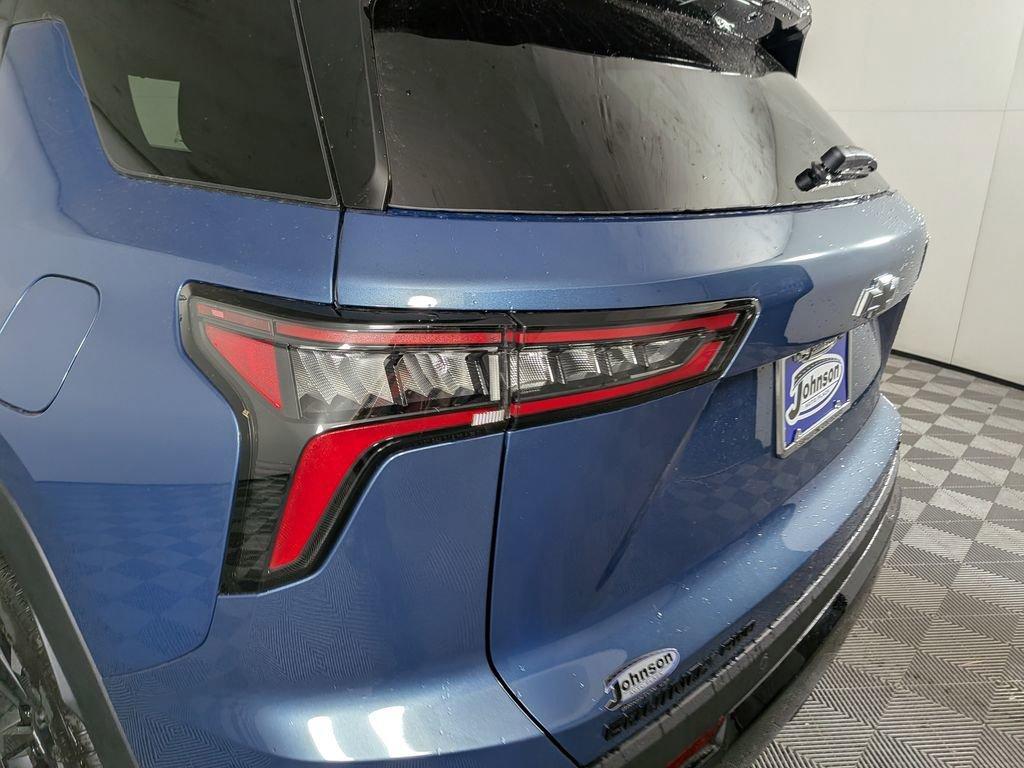 new 2026 Chevrolet Equinox car, priced at $35,435