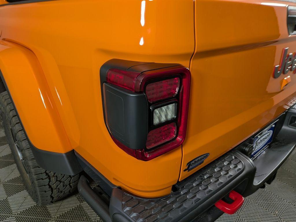 new 2025 Jeep Gladiator car, priced at $49,993