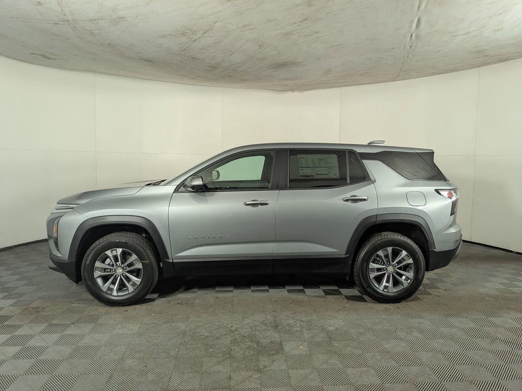 new 2026 Chevrolet Equinox car, priced at $34,557