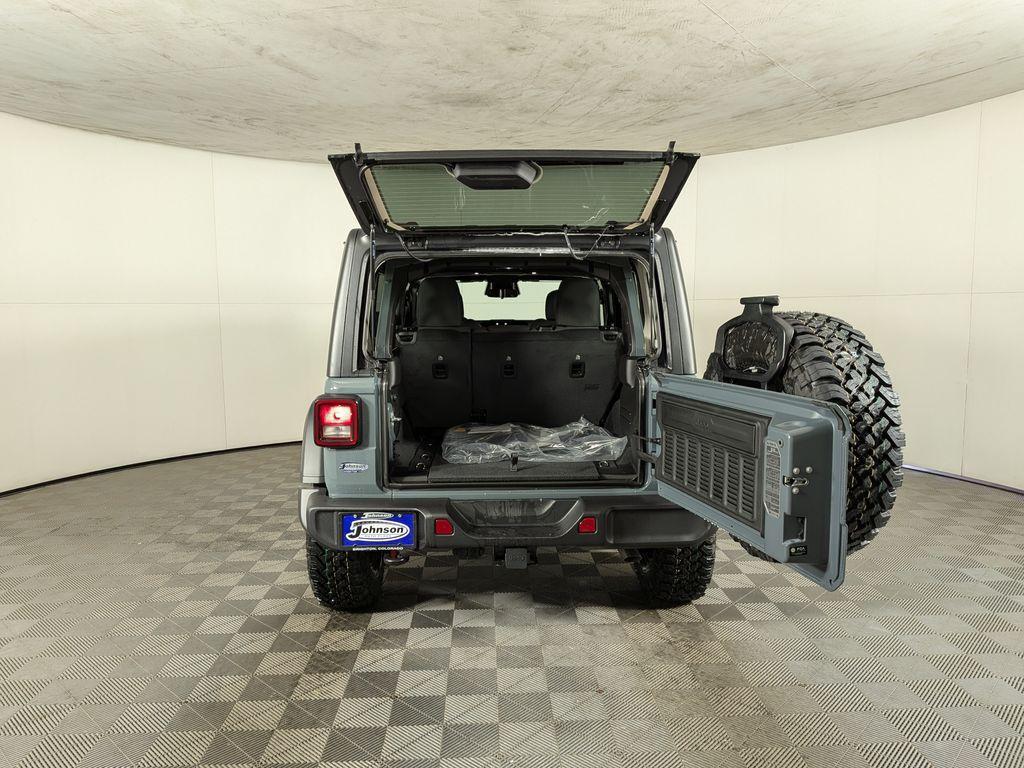 new 2026 Jeep Wrangler car, priced at $47,093
