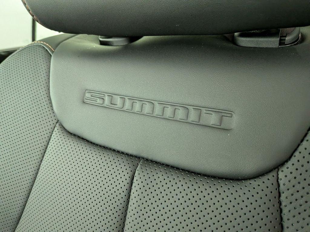 new 2026 Jeep Grand Cherokee car, priced at $61,829