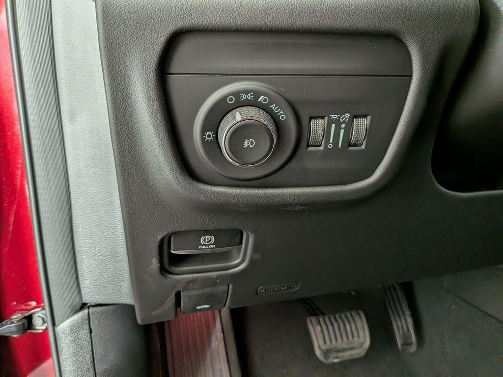 new 2026 Jeep Grand Cherokee car, priced at $61,829