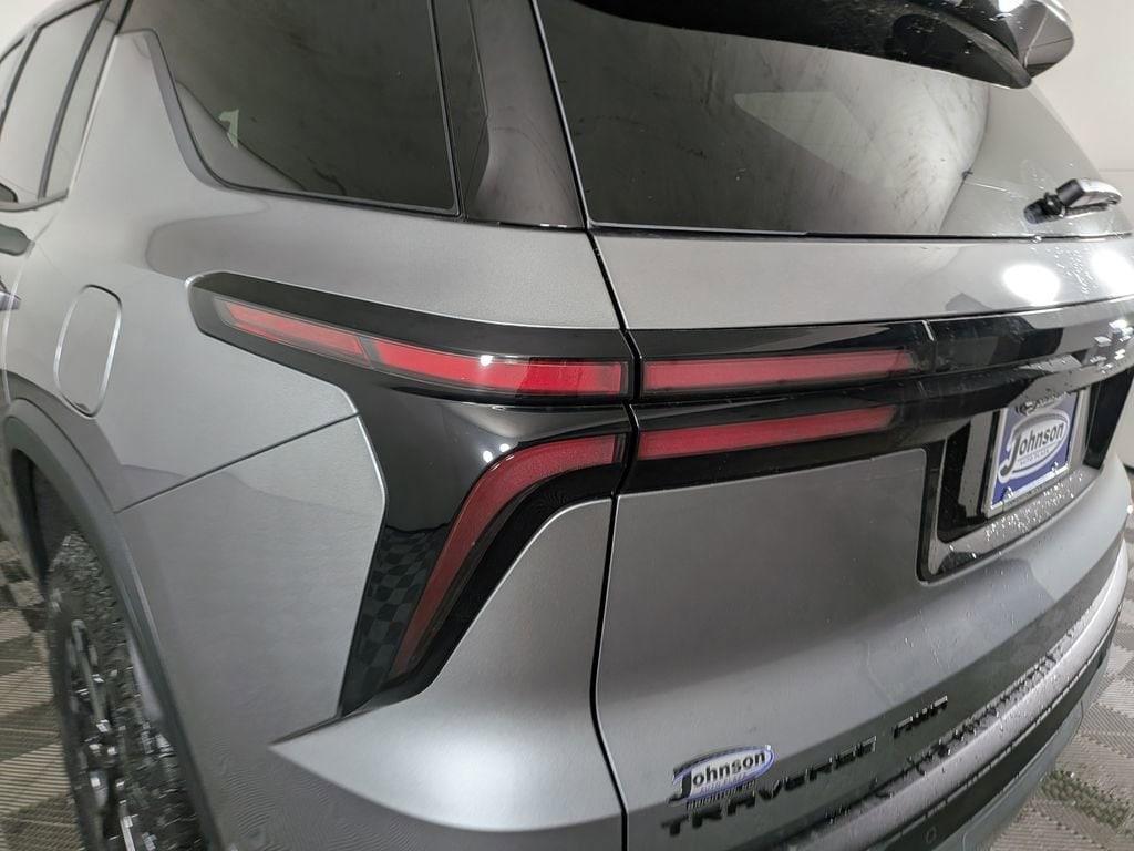 new 2026 Chevrolet Traverse car, priced at $58,579