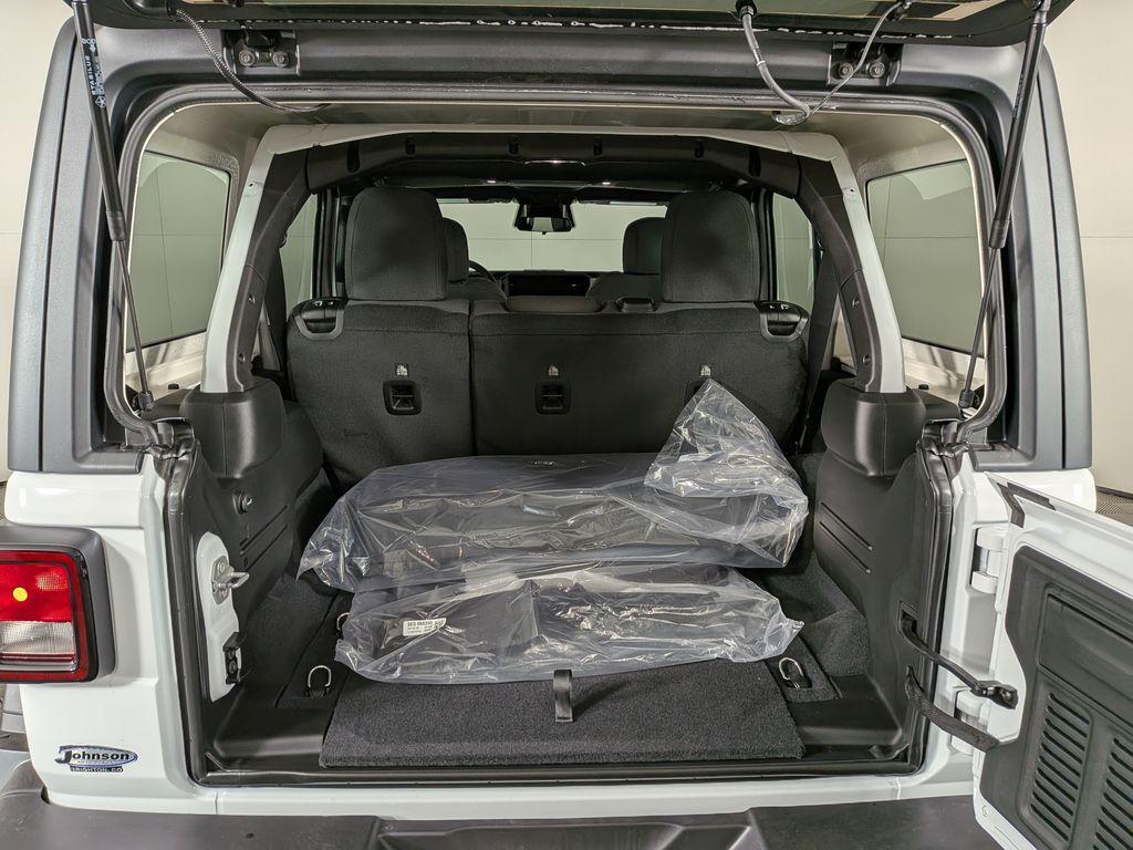 new 2026 Jeep Wrangler car, priced at $46,029