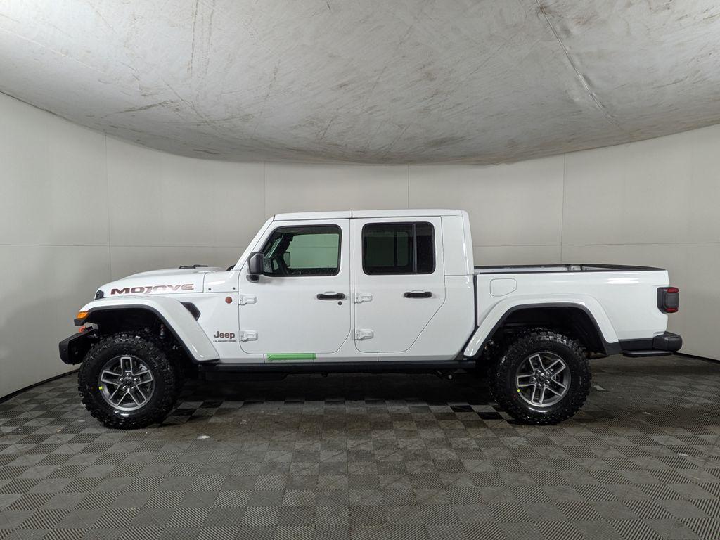 new 2026 Jeep Gladiator car, priced at $52,827