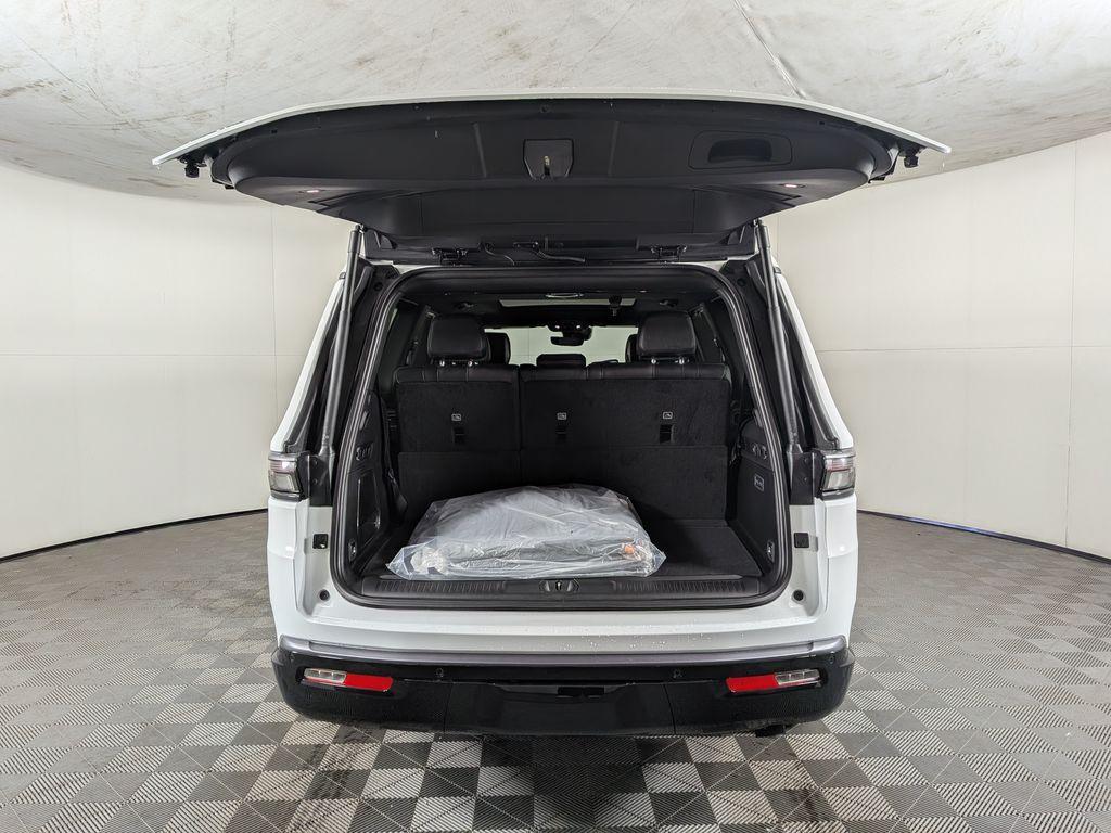 new 2026 Jeep Grand Wagoneer car, priced at $82,559