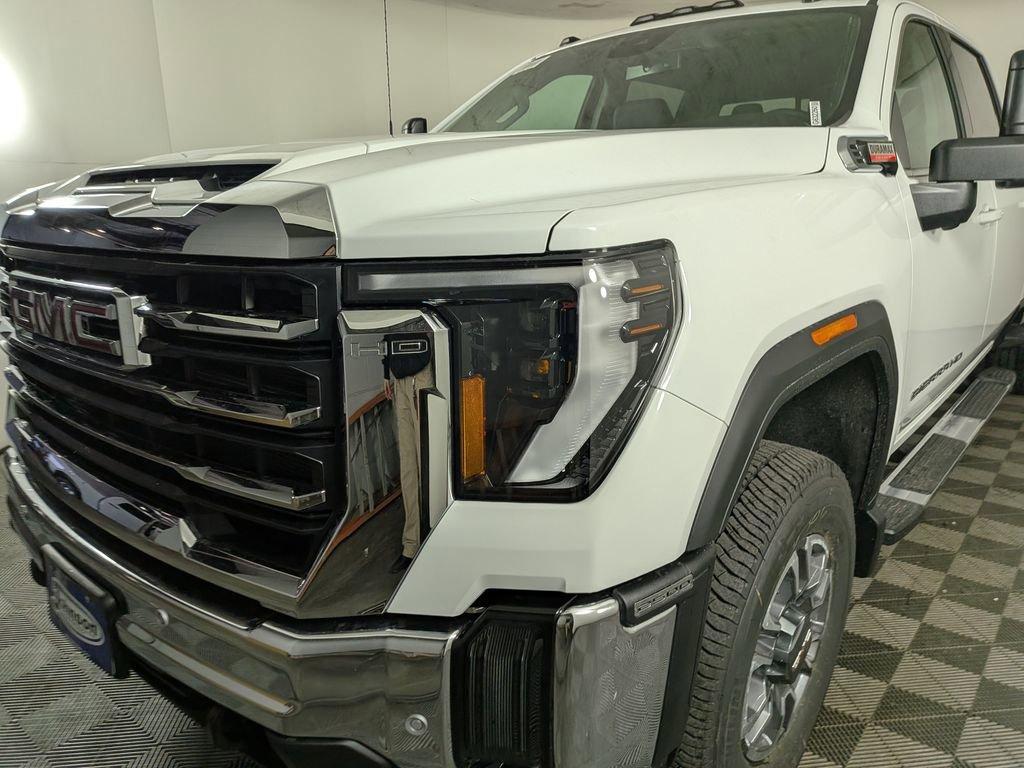 new 2026 GMC Sierra 2500 car, priced at $73,273