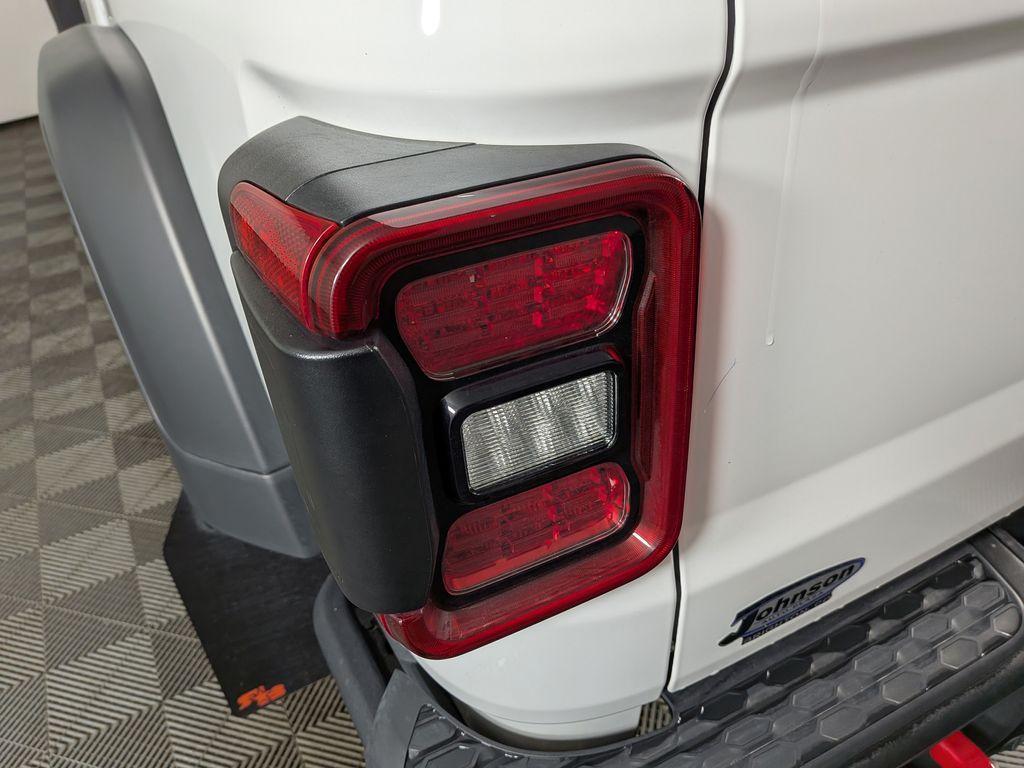 used 2020 Jeep Gladiator car, priced at $33,409