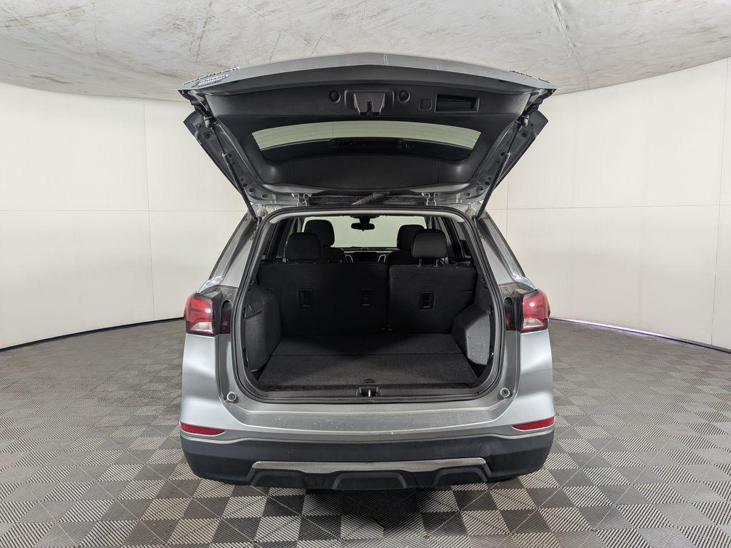 used 2023 Chevrolet Equinox car, priced at $21,488