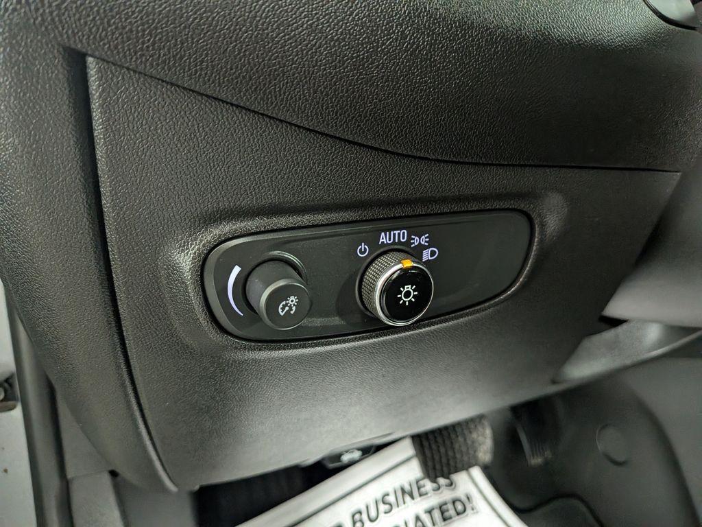 used 2023 Chevrolet Equinox car, priced at $21,488