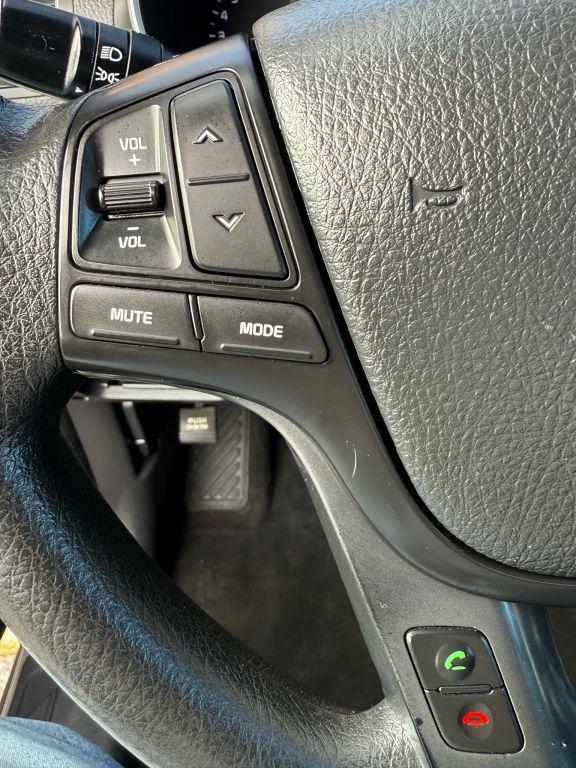 used 2014 Kia Sorento car, priced at $7,995