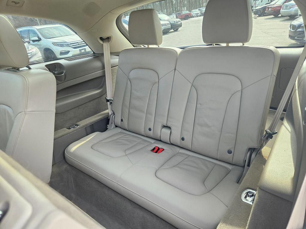 used 2013 Audi Q7 car, priced at $8,999