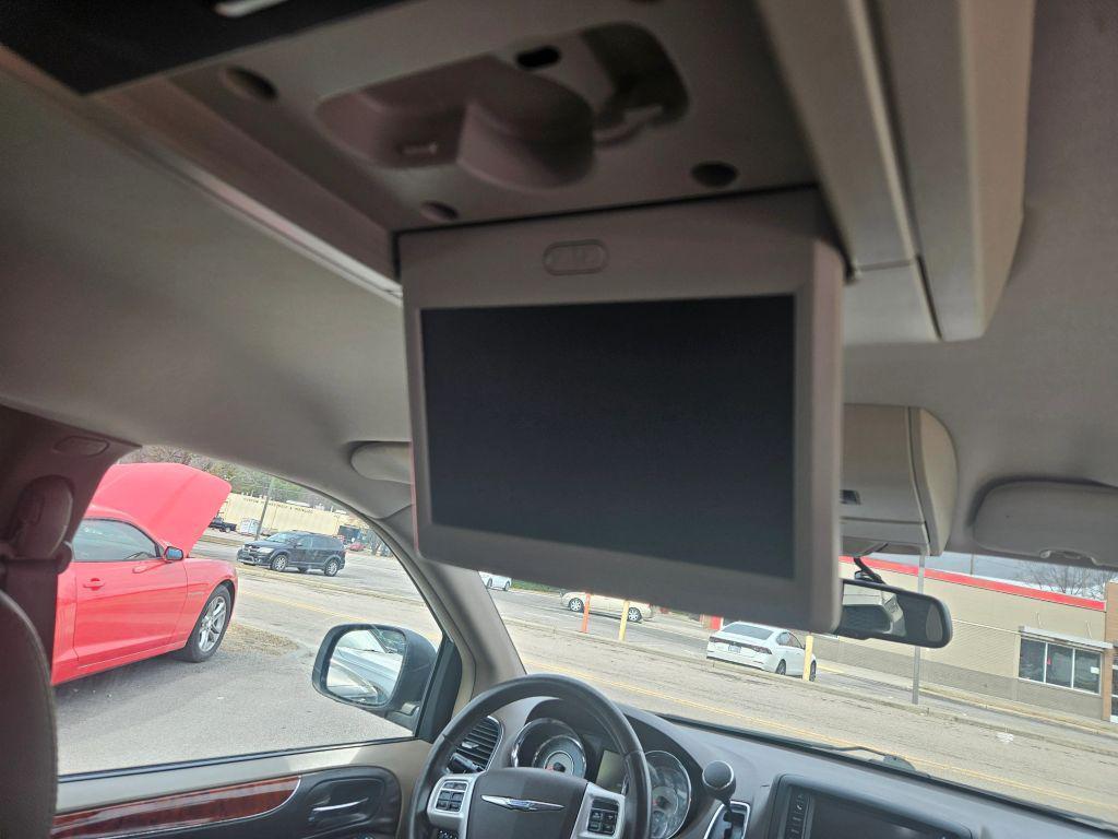 used 2015 Chrysler Town & Country car, priced at $9,990