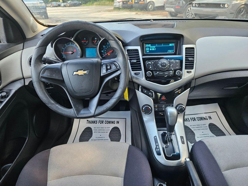 used 2013 Chevrolet Cruze car, priced at $5,599