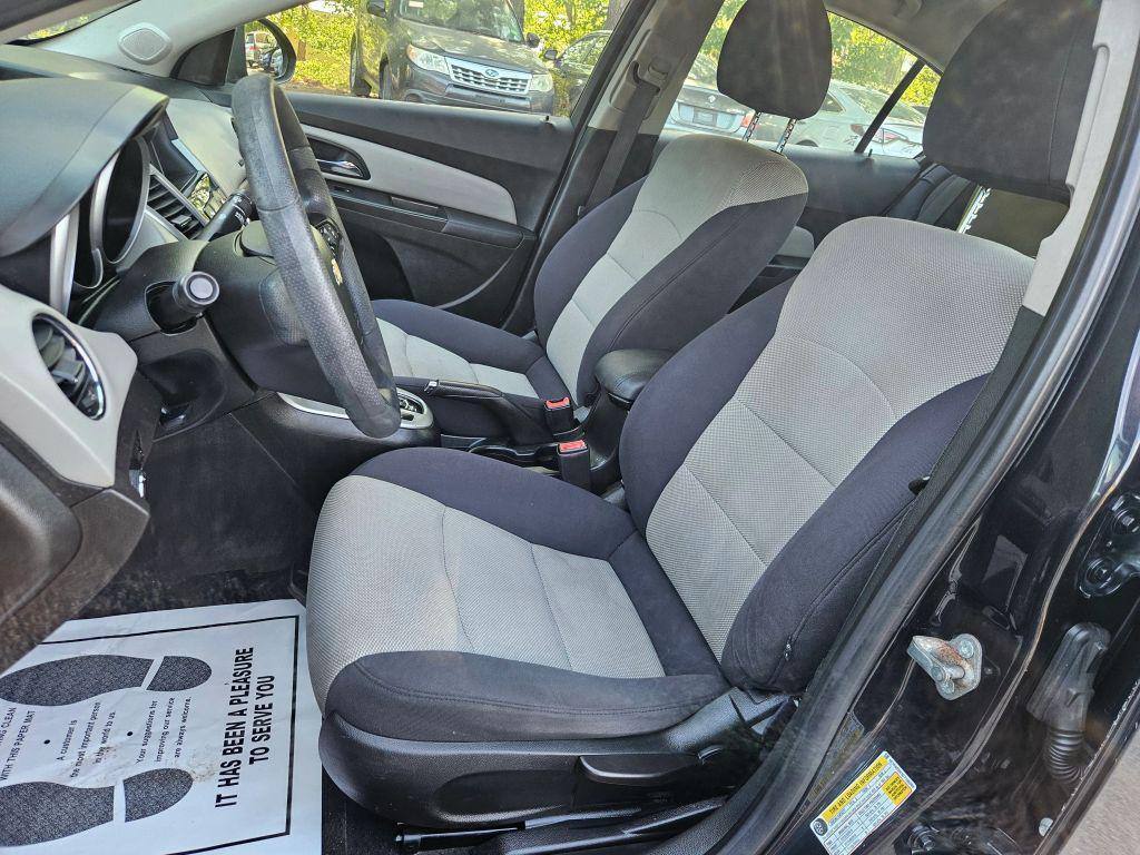 used 2013 Chevrolet Cruze car, priced at $5,599