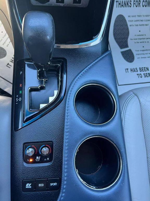 used 2014 Toyota Avalon Hybrid car, priced at $10,499