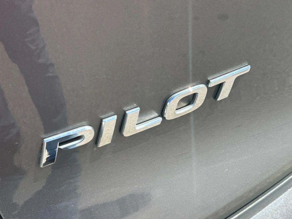 used 2016 Honda Pilot car, priced at $12,495