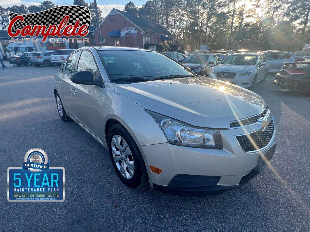 used 2014 Chevrolet Cruze car, priced at $5,999