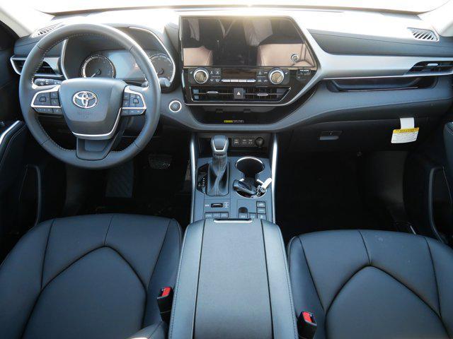 used 2026 Toyota Highlander car, priced at $50,995