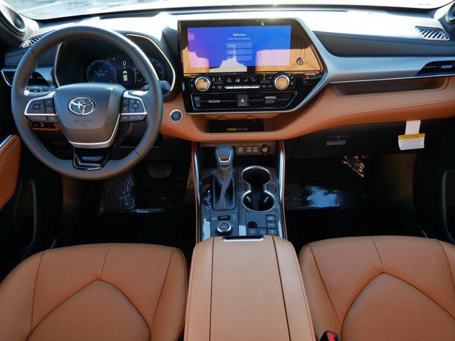 used 2026 Toyota Highlander car, priced at $57,798