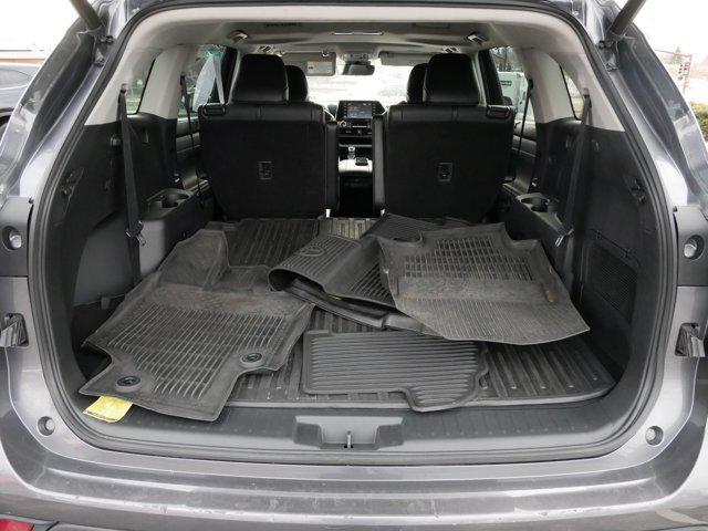 used 2021 Toyota Highlander car, priced at $24,995