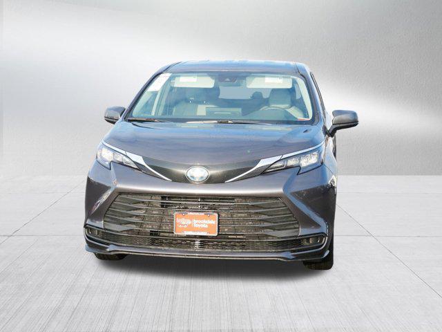 used 2025 Toyota Sienna car, priced at $42,991