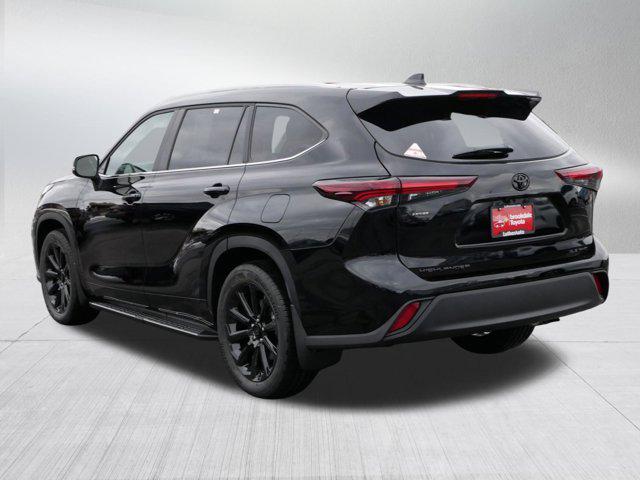 used 2026 Toyota Highlander car, priced at $51,995