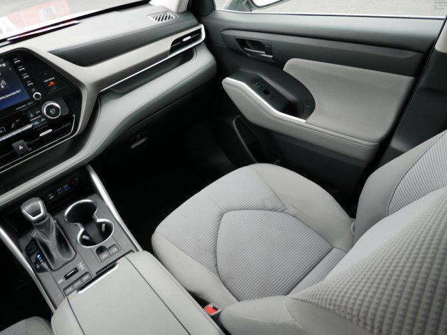 used 2022 Toyota Highlander car, priced at $32,144