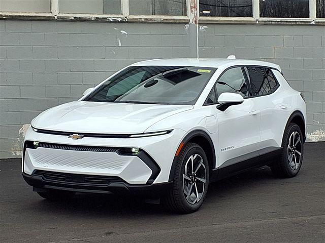 new 2026 Chevrolet Equinox EV car, priced at $34,390