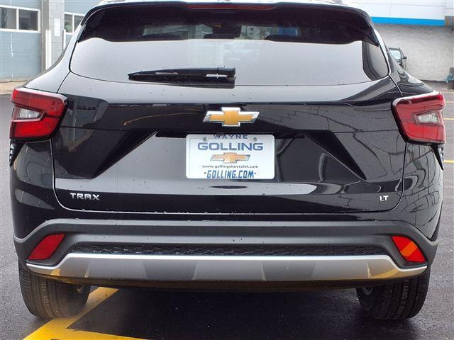 new 2026 Chevrolet Trax car, priced at $23,585