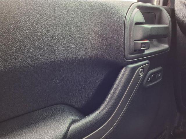 used 2016 Jeep Wrangler Unlimited car, priced at $13,495