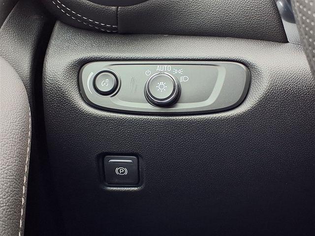 new 2026 Chevrolet Blazer car, priced at $33,708