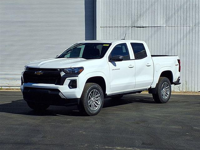 new 2026 Chevrolet Colorado car, priced at $36,638