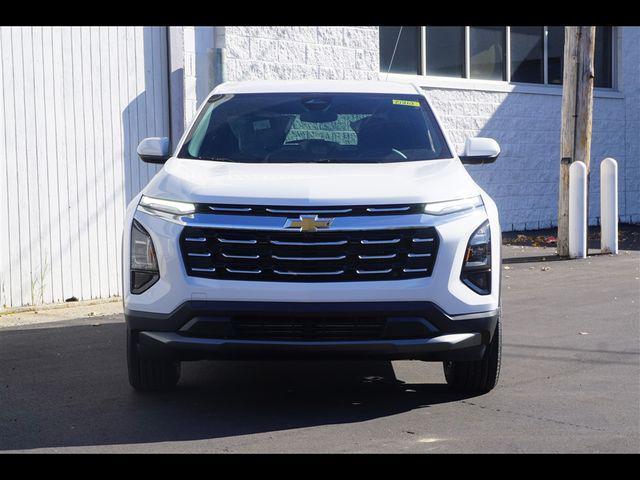 new 2026 Chevrolet Equinox car, priced at $28,380