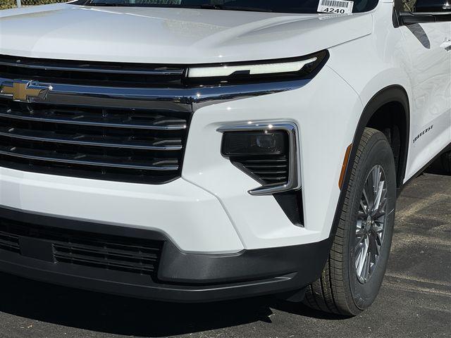 new 2026 Chevrolet Traverse car, priced at $40,435