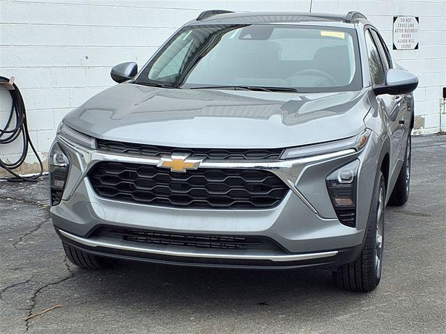 new 2026 Chevrolet Trax car, priced at $23,585