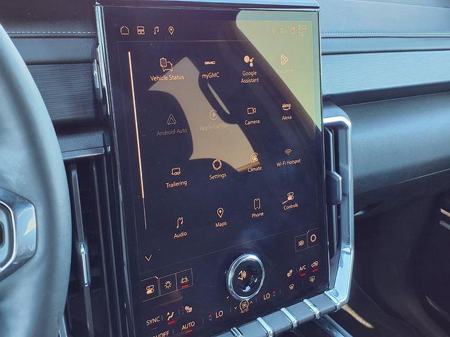 used 2025 GMC Acadia car, priced at $33,980