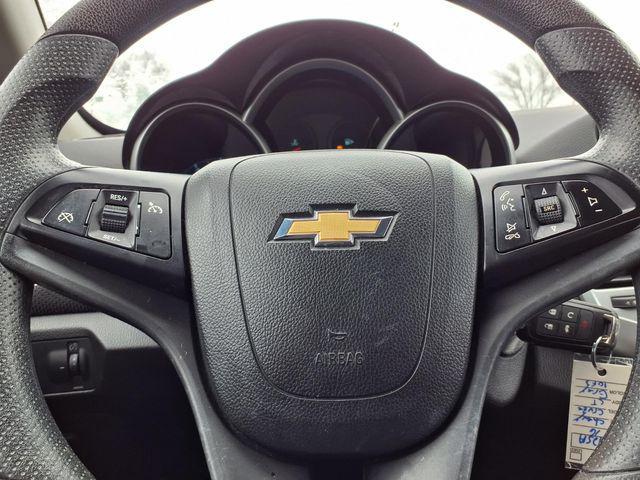 used 2016 Chevrolet Cruze Limited car, priced at $5,480