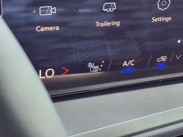 new 2026 Chevrolet Traverse car, priced at $39,692