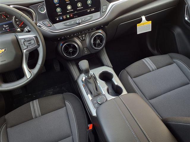 new 2026 Chevrolet Blazer car, priced at $33,708